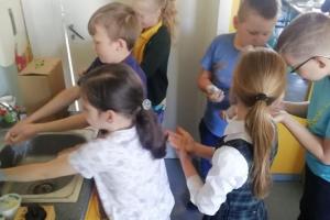 Užsiėmimai, skirti Rankų higienos dienai paminėti 02