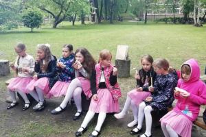 Žaliosios vėliavos įteikimo šventė Gamtos mokykloje 03