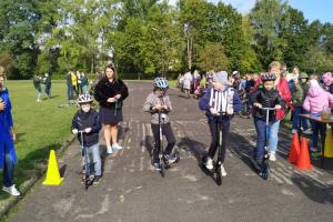 Paspirtukų ir dviračių varžybos „Lėk su vėjeliu 2019“ 18