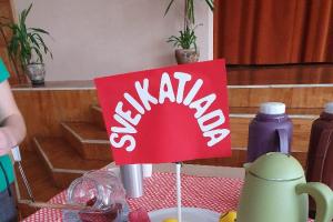 Rankų plovimo šokis 04